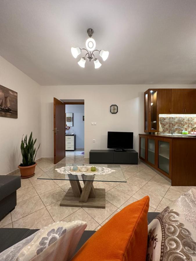 B&S Saranda Apartment Ngoại thất bức ảnh